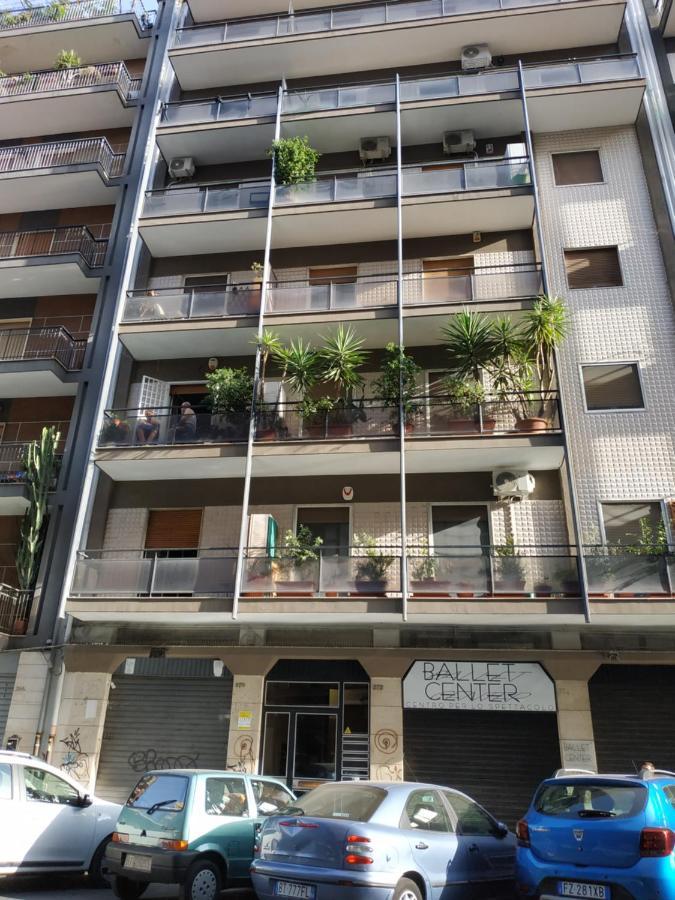 Hsh Home Sweet Home Bari Extérieur photo